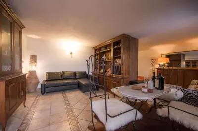 Area soggiorno di Suite Bobo relax nel chianti classico gallo nero