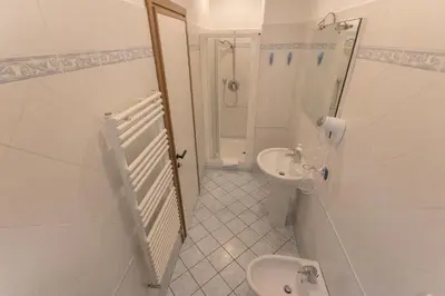 Bagno di Amalia Apartment Via La Farina