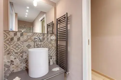 Bagno di Borgo Apartment by Mamo Florence