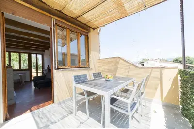 Balcone o terrazza di Hill's view terrace apartment