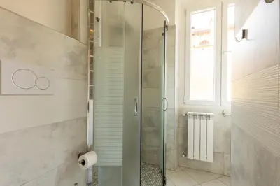 Bagno di Michelangelo's Place