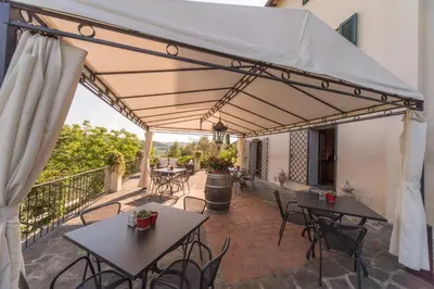 Balcone o terrazza di B&B Le Dimore di Mezza Costa - Home Restaurant & Cooking Classes