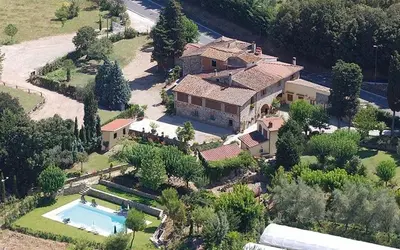 Piscina di Agriturismo Conca Verde o nelle vicinanze