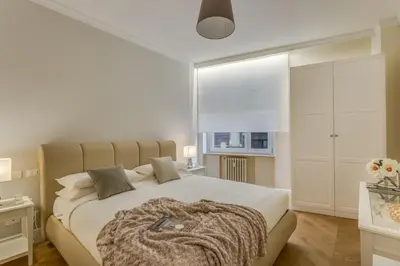 Letto o letti in una camera di Sophisticated Home