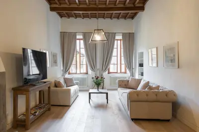 TV o dispositivi per l'intrattenimento presso PURE LUXURY IN OLTRARNO FLORENCE