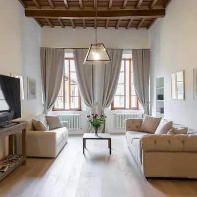 PURE LUXURY IN OLTRARNO FLORENCE