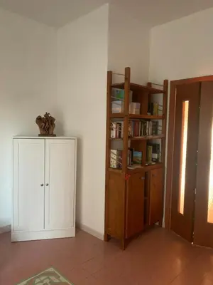 Biblioteca nell'appartamento