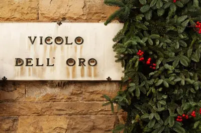 Certificato, attestato, insegna o altro documento esposto da Ponte Vecchio Luxury Penthouse