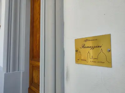 Certificato, attestato, insegna o altro documento esposto da Affittacamere Ramazzini