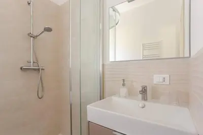 Bagno di Dream holiday Suite David with Dome View lift & AC