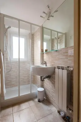 Bagno di All' Ombra Del Duomo