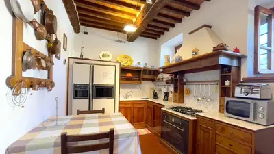 Cucina o angolo cottura di Brucina - Private holiday apartment with shared pool