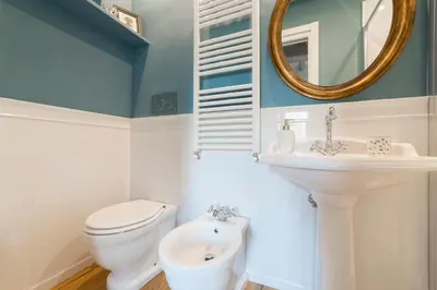 Bagno di Oltrarno Real Mood Florentine Apartment