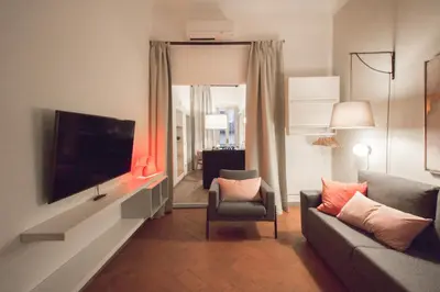TV o dispositivi per l'intrattenimento presso Yome - appartamento con una camera da letto - Acqua