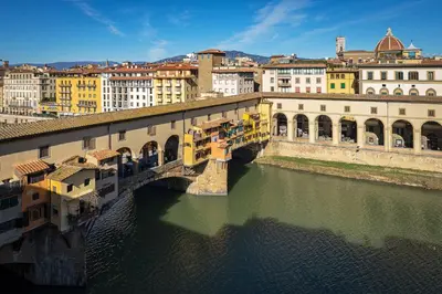 Vista sul fiume nelle vicinanze dell'appartamento