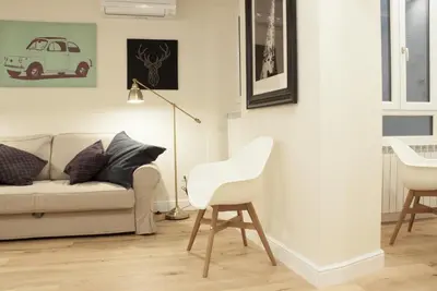 Area soggiorno di Gilbe One Apartment by Mamo Florence