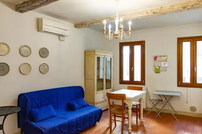 Area soggiorno di Graceful apartment in the heart of Florence