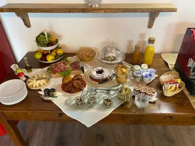 Cibo presso il bed & breakfast o nelle vicinanze