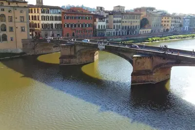 Vista sul fiume nelle vicinanze dell'appartamento