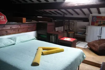 Letto o letti in una camera di PINI