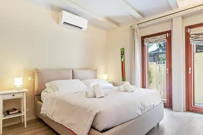 Letto o letti in una camera di GuestHost - Piazzale Michelangelo Modern Flat