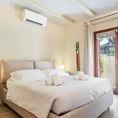 GuestHost - Piazzale Michelangelo Modern Flat