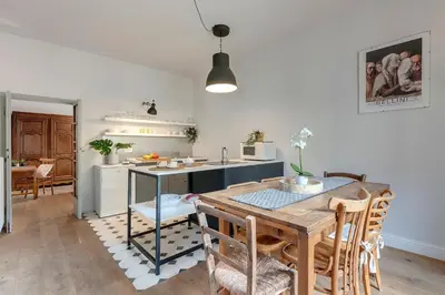Cucina o angolo cottura di Nori Apartment by Mamo Florence