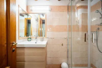 Bagno di 1 - Monolocale silenzioso vicino al centro