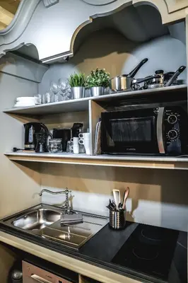 Cucina o angolo cottura di Art Apartment Black & White Suite
