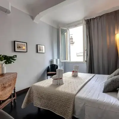 San Niccolò Apartment by Mamo Florence