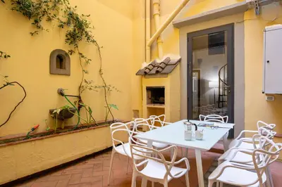 Planimetria di GuestHost - Palazzo Pitti Apartment with Terrace