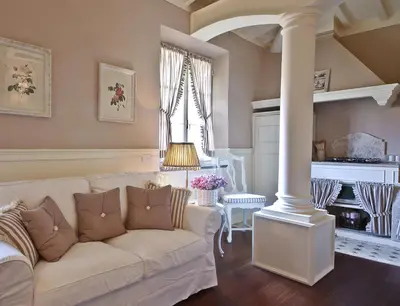 Area soggiorno di Ponte Vecchio Luxury Suite - Daily Refresh Available