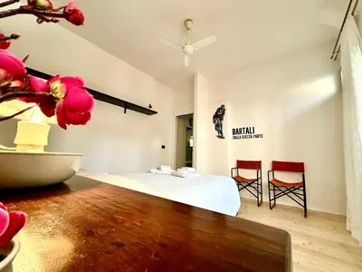 Area soggiorno di Bright House with terrace in Santa Croce