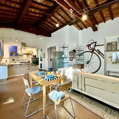 Bright House with terrace in Santa Croce