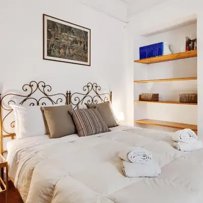 GuestHost - Porta Rossa Apartments near Ponte Vecchio