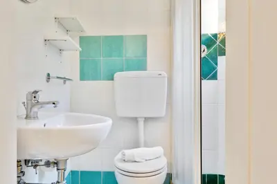 Bagno di GuestHost - Parioncino Central and Cozy Apartment