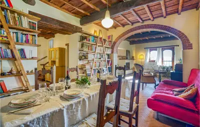 Area soggiorno di Beautiful Home In Greve In Chianti