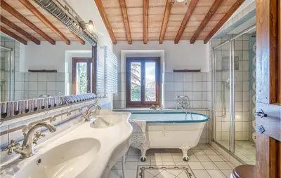 Bagno di Beautiful Home In Greve In Chianti