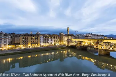 Vista sul fiume nelle vicinanze dell'appartamento