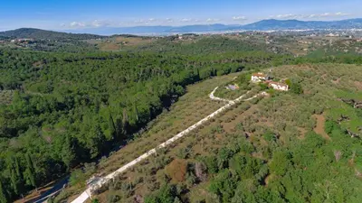 Paesaggio naturale nelle vicinanze della villa