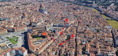 Vista generica su Firenze o vista sulla città dall'interno dell'appartamento