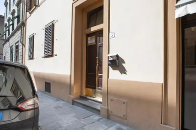 Planimetria di Indipendenza House by Mmega