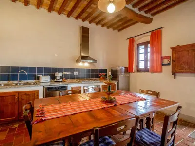 Cucina o angolo cottura di Apartment Il Poggio by Interhome