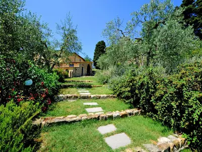 Giardino di Holiday Home Casa delle Fiabe by Interhome