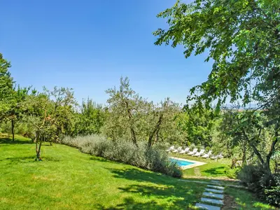 Giardino di Holiday Home Casa delle Fiabe by Interhome