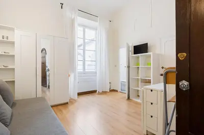 TV o dispositivi per l'intrattenimento presso GuestHost - Pergola Modern and Cozy Studio