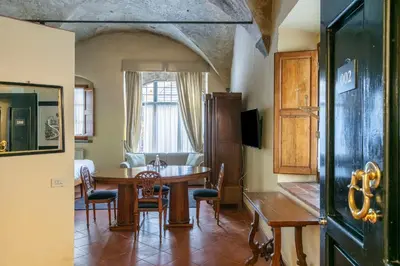 TV o dispositivi per l'intrattenimento presso Numa Florence Palazzo Belfiore