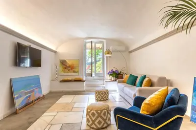 TV o dispositivi per l'intrattenimento presso Isola del Pittore casa indipendente in Villa Storica