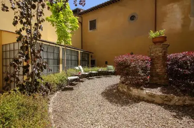 Giardino di Apartments Florence - Dragomanni Apartment with Garden