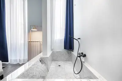 Bagno di Cavour Deluxe by Mmega